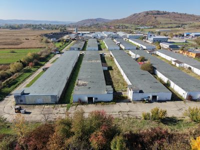 Ipari csarnokok 𝐒𝐙É𝐊𝐄𝐋𝐘𝐊𝐄𝐑𝐄𝐒𝐙𝐓Ú𝐑𝐎𝐍 – 3. bélyegkép