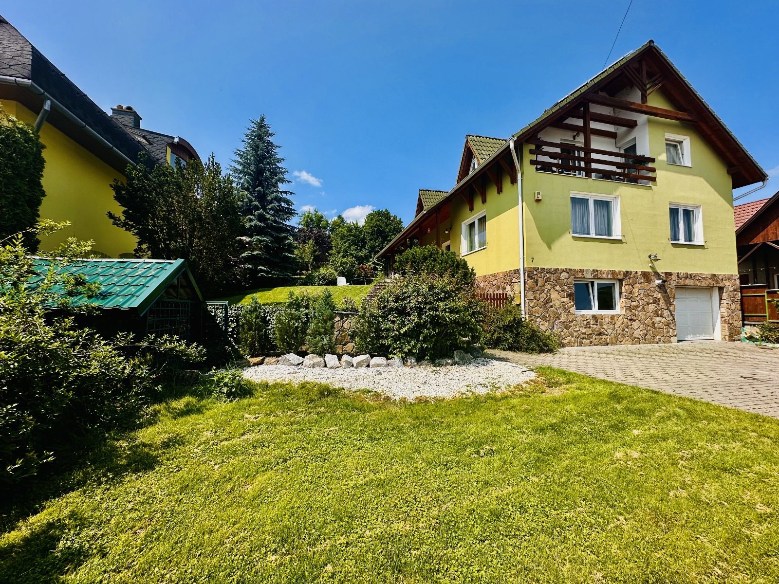 ELADÓ ház a Lejtő utca környékén – 1. kép