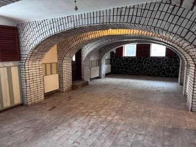 Kiadó kereskedelmi ingatlan Székelyudvarhelyen – 2. bélyegkép