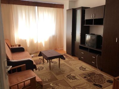 Kiadó 3 szobás lakás Csíkszereda központi részén – 1. bélyegkép