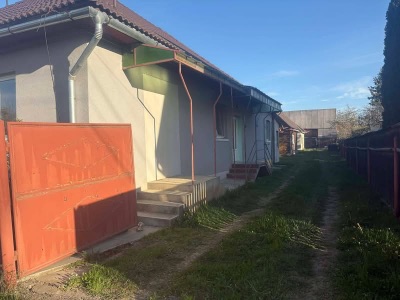 🏡 Eladó ikerház Gyergyószentmiklóson – azonnal költözhető! – 2. bélyegkép