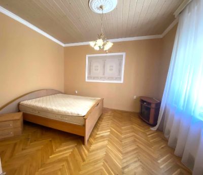Eladó gyönyörű családi ház (vállalkozásra is) Gyógyfürdő szomszédságában Magyarországon – 4. bélyegkép