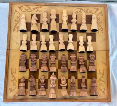 Egyedi, kézzel faragott fa sakk-készlet – 8. bélyegkép
