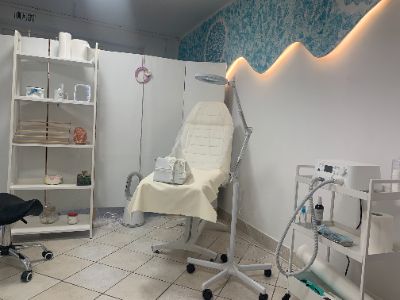 Gyógypedikűr és Kozmetika – 1. bélyegkép